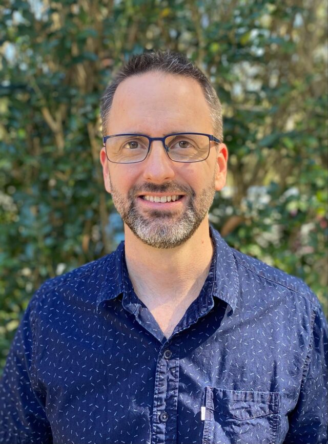 Dr Stephen Ferrett